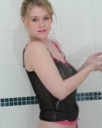 Brooke Sexy Shower
