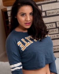 Lacey Banghard releases her website - March