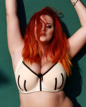 Lucy Vixen Loves Stripping Naked