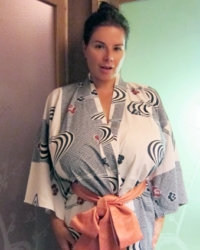 Chloe Vevrier Japanese Bath