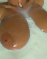 Ewa Sonnet Milk Bath