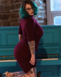 Galda Lou Tease The Ivory Nothing But Curves