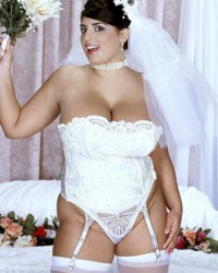 Kerry Marie Curvy Bride Nudes
