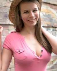 Zoey Lee Busty Cowgirl Cosmid